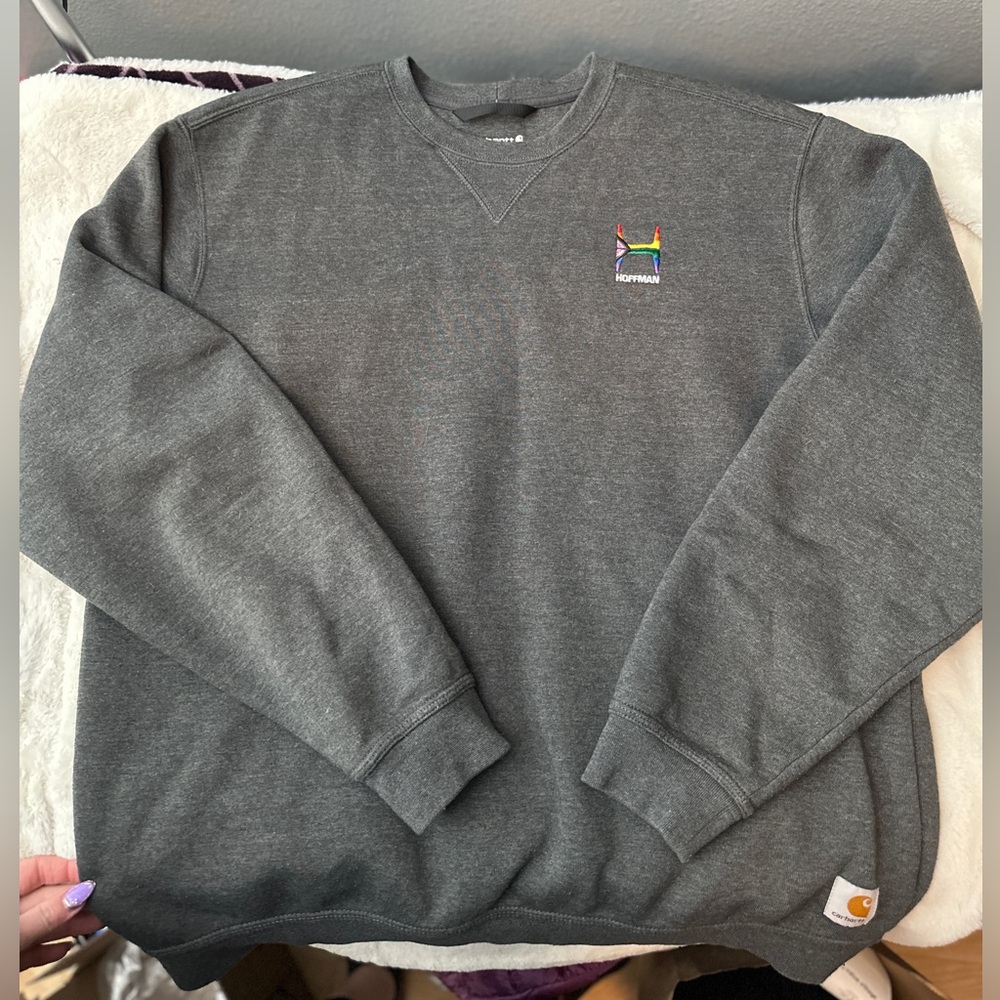 Carhartt crewneck